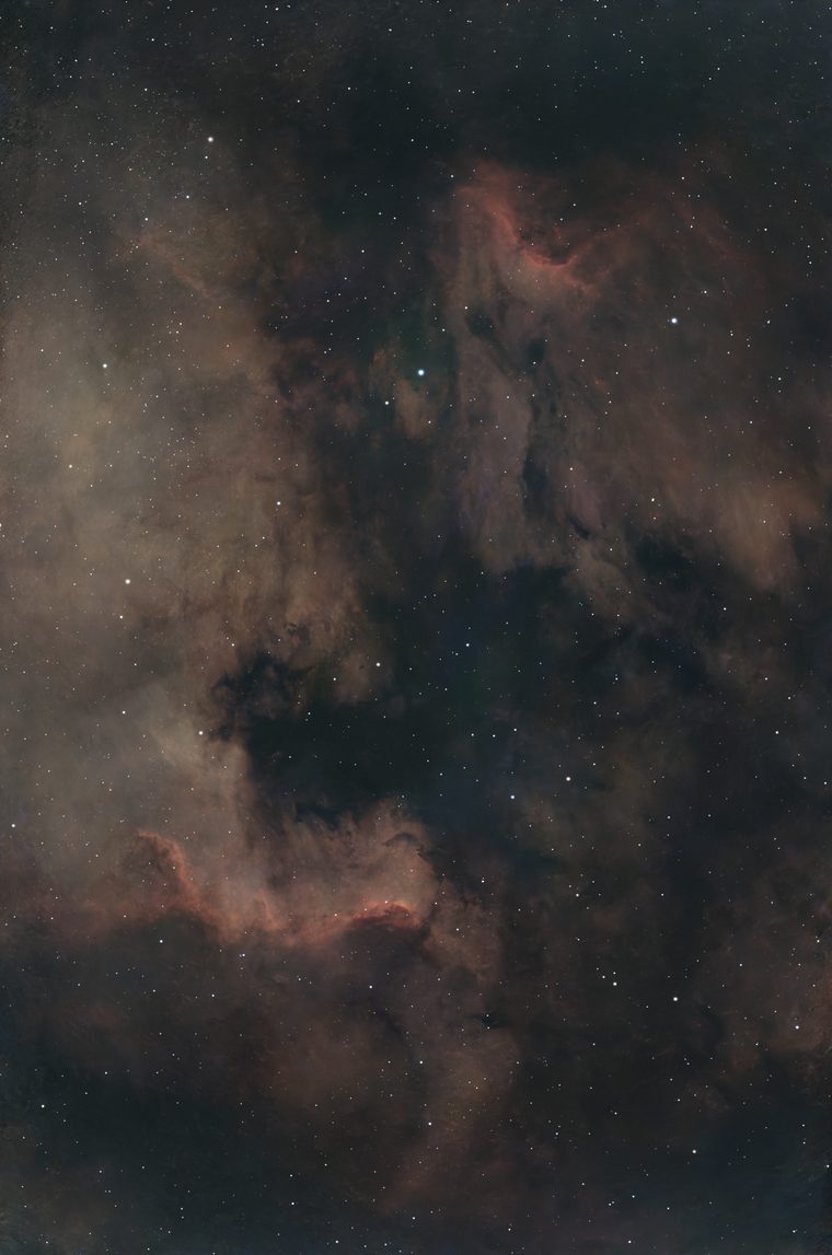 NGC 7000 with star reduction at maximum: stars almost entirely removed, leaving an unnatural starless look