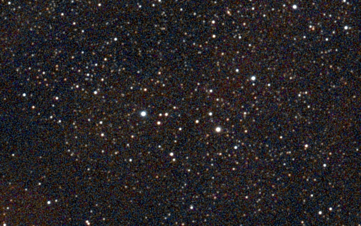 The dark sky at 100% before Noise Reduction: visible grain